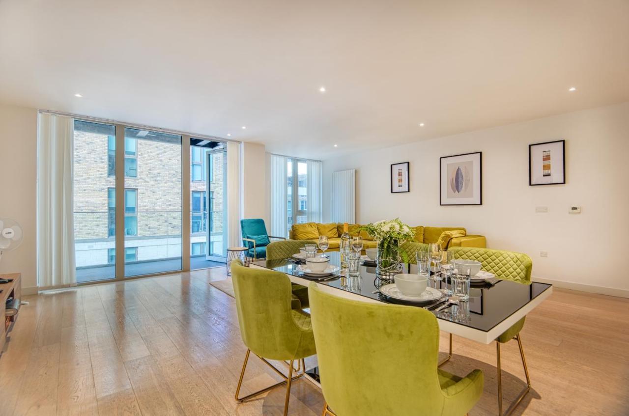 Austin David Apartments Royal Wharf Лондон Экстерьер фото